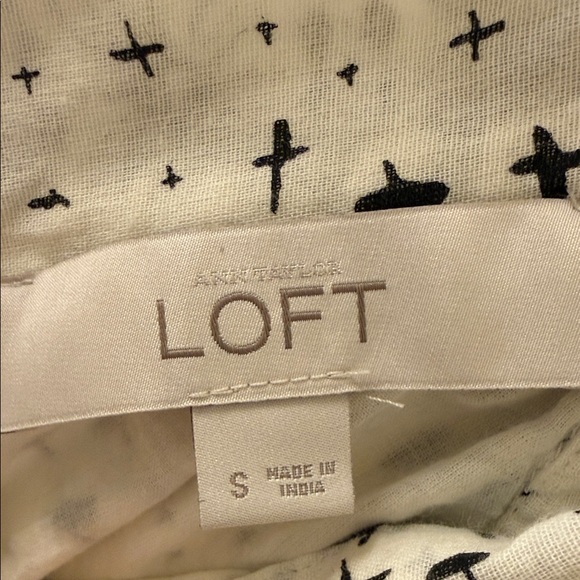 Chic Cream and Black Patterned Midi Dress with pockets!! - Picture 4 of 5